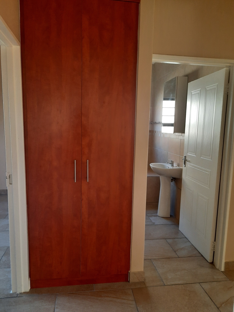 3 Bedroom Property for Sale in Buh Rein Estate Western Cape